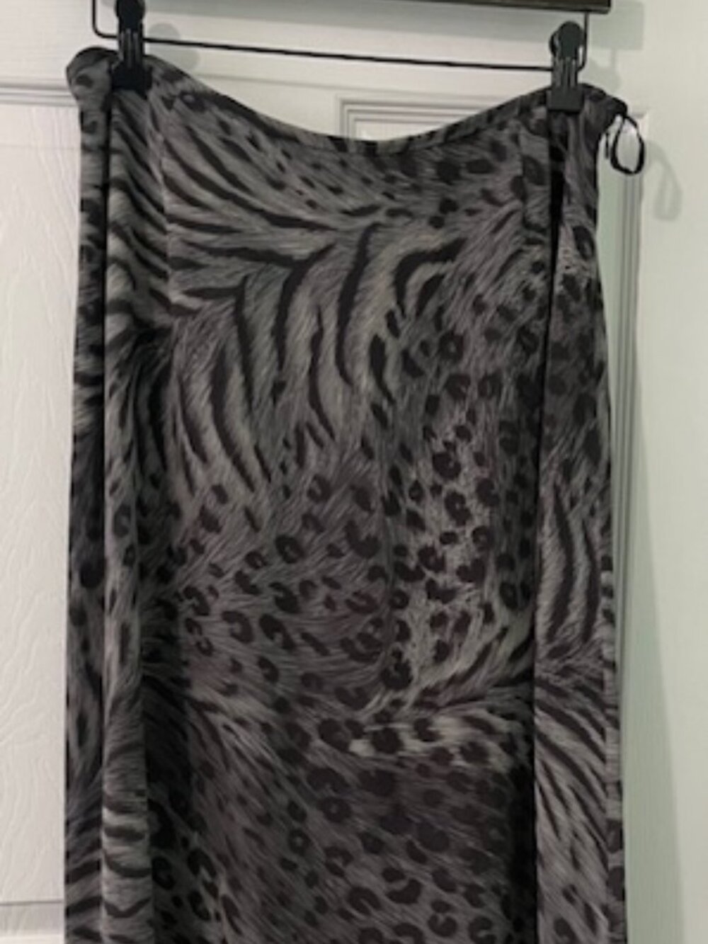 Liz Claiborne Collections Animal Print Skirt